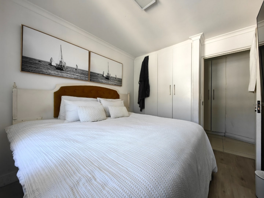 2 Bedroom Property for Sale in Zonnebloem Western Cape